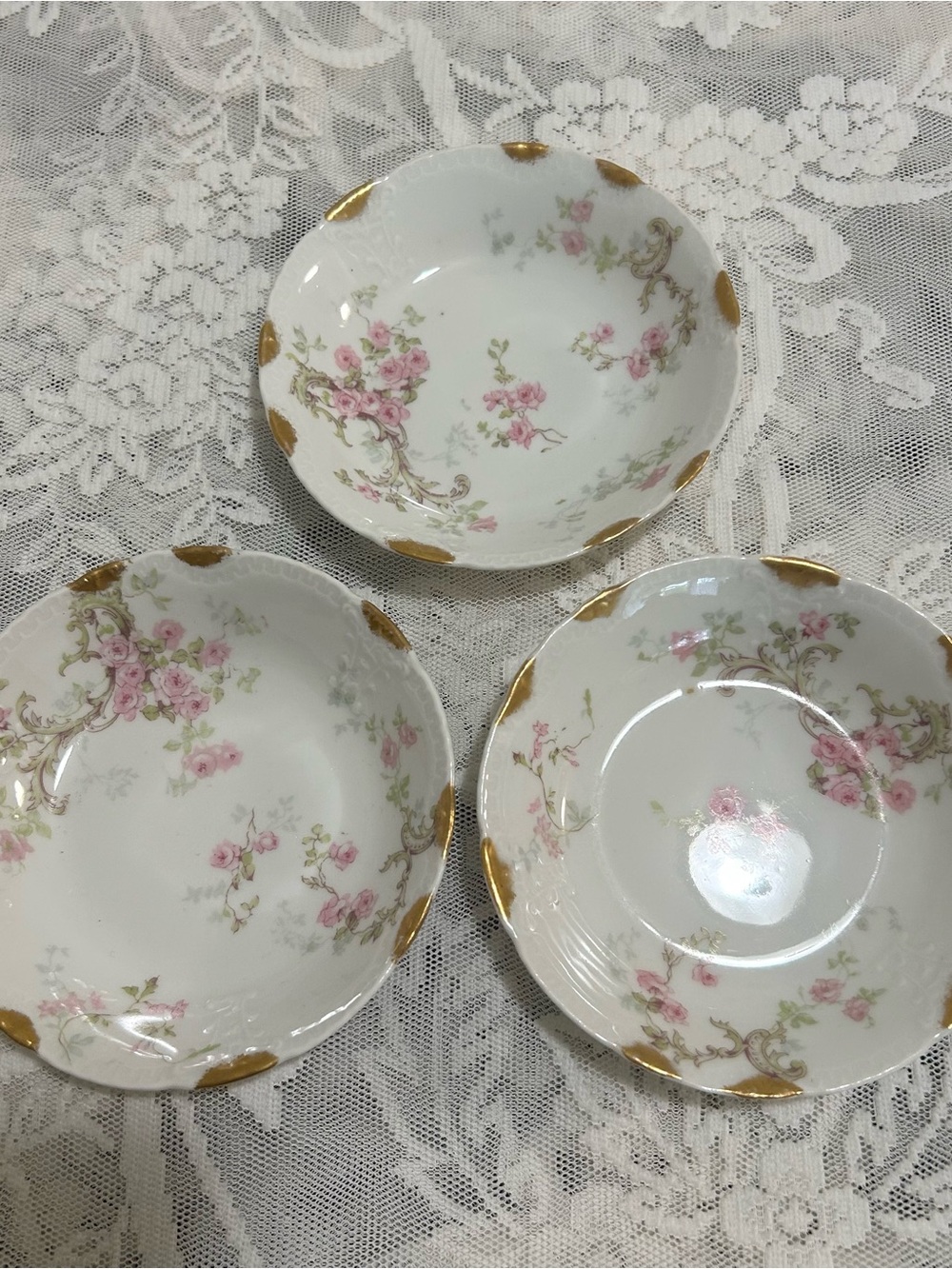Set of 3 Vintage Haviland Limoges Schleiger 144 Berry Bowls